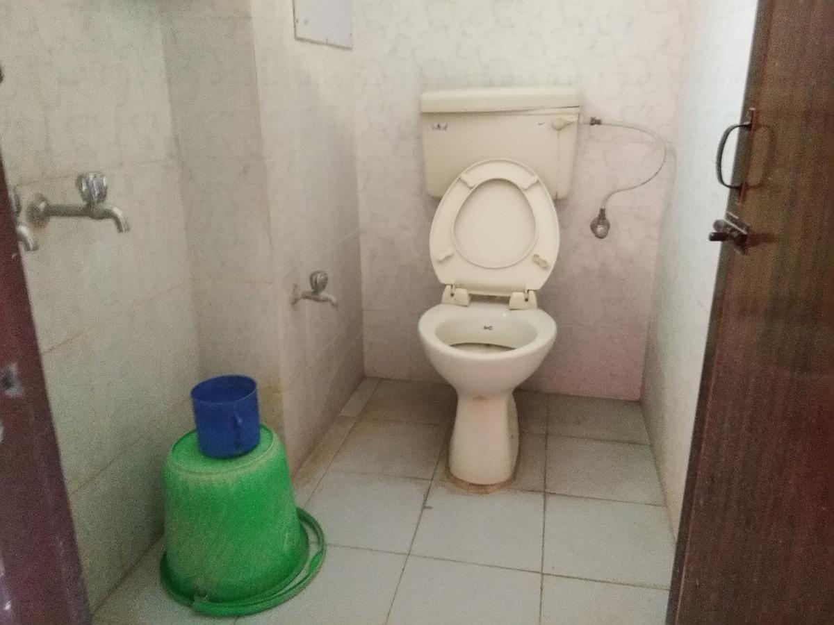 Hotel John 根尼亚古马里 外观 照片